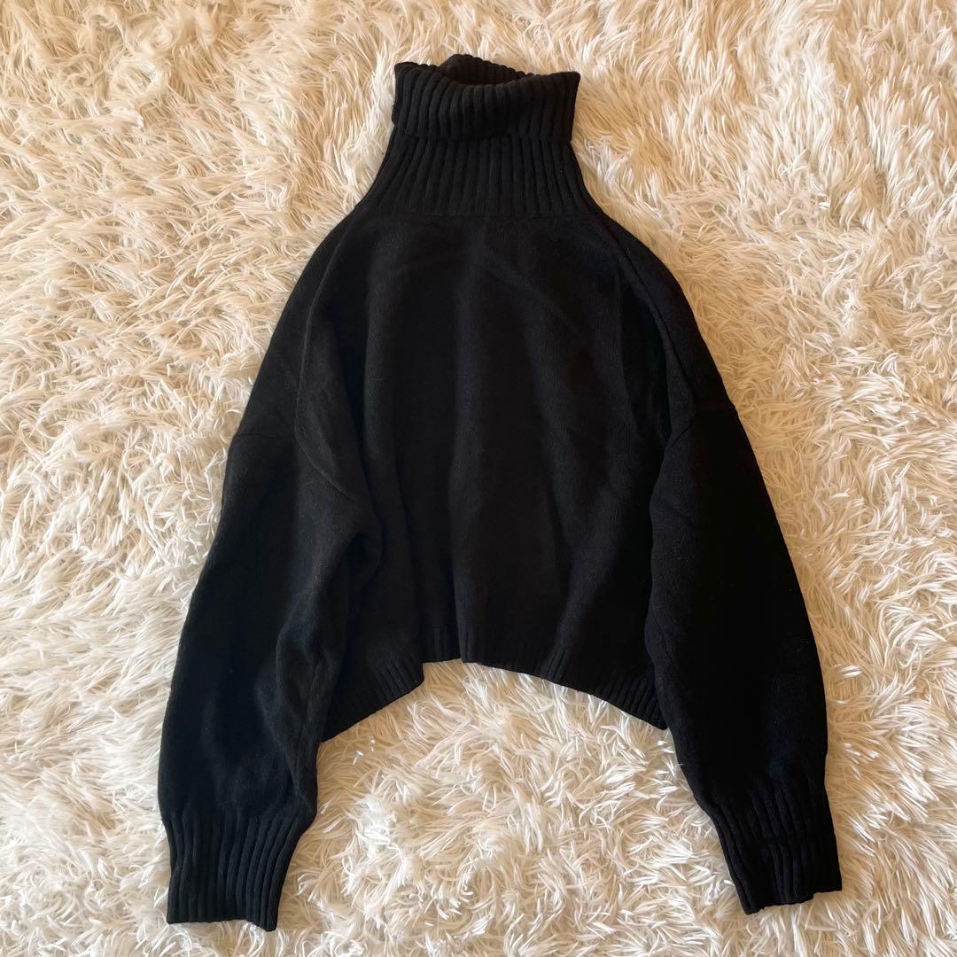 近年✨ ドゥーズィエムクラス クロップドタートルネックプルオーバー 黒 カシミヤ