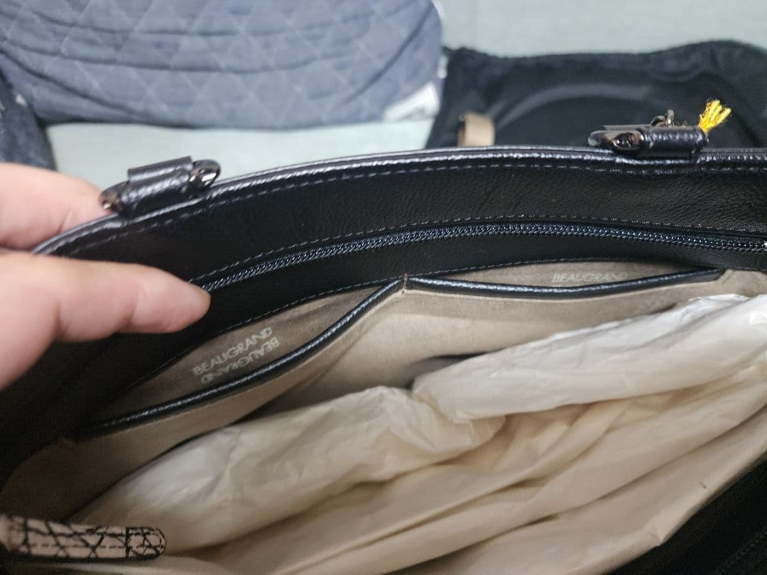 BEAUGRAND ボーグラン クロコダイルトートバッグ ブラック オフホワイト