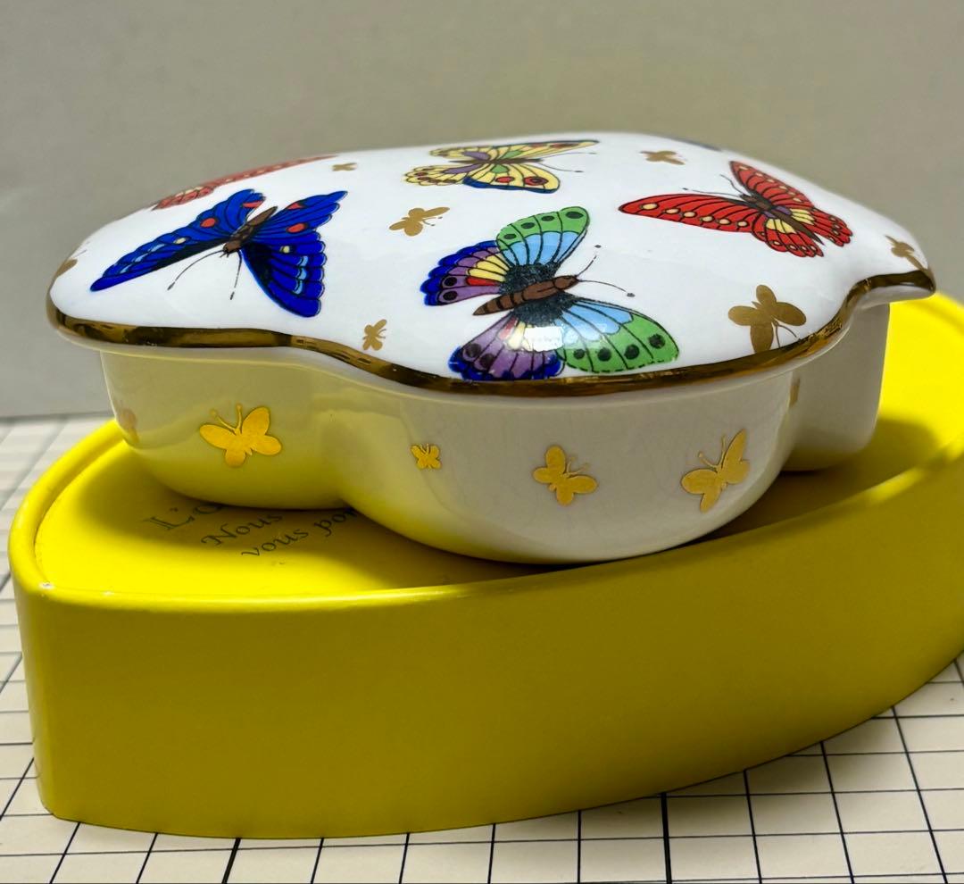 グッチ　GUCCI 陶器製小物入れ　アクセサリーケース