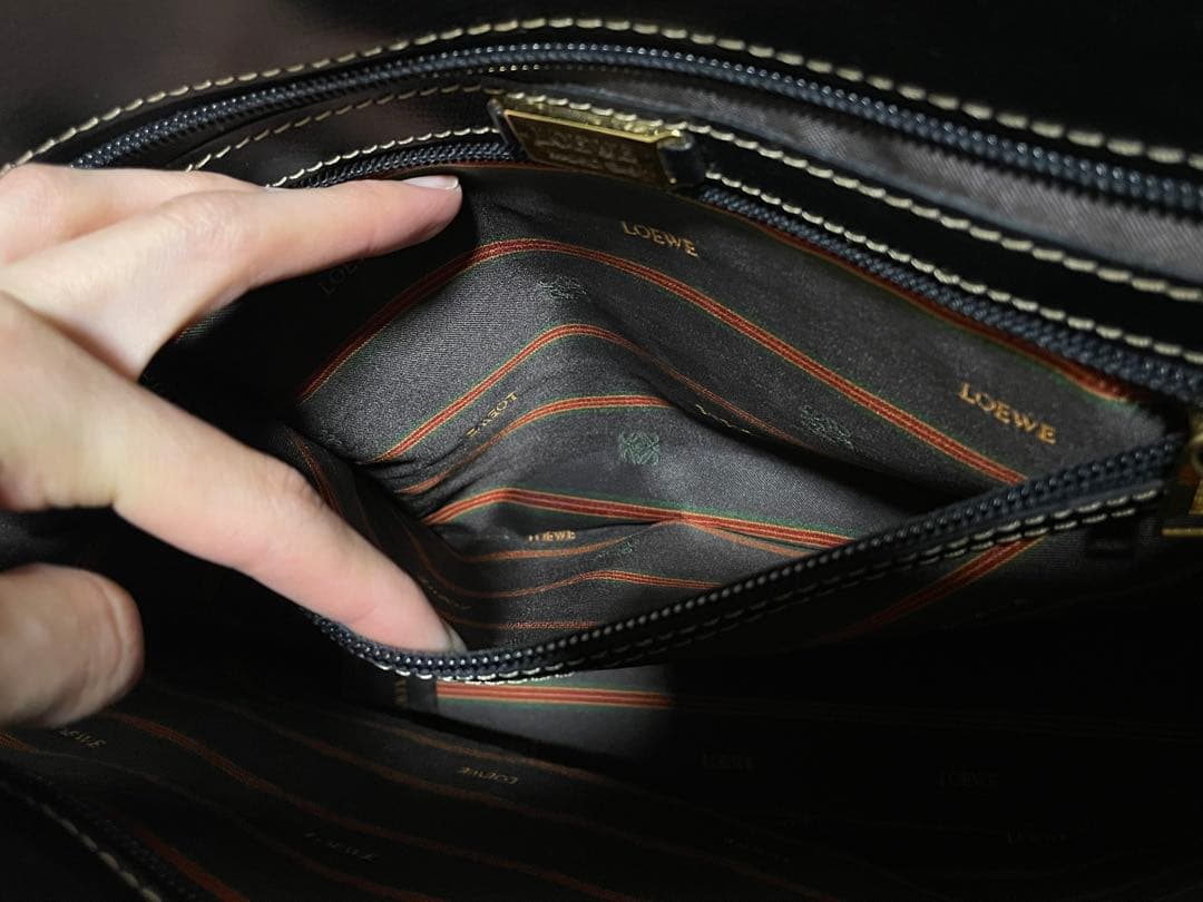 LOEWE ベラスケストートバッグ