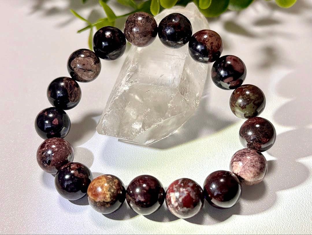 究極品質　20世紀最強ヒーリングストーン　マトリックスブラックフラワースギライト