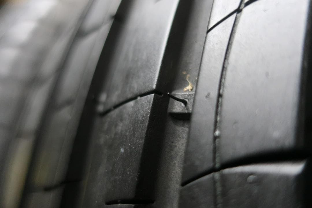 2024年製　ミネルバ　RADIAL　F209　215/60R16　バリ溝　4本