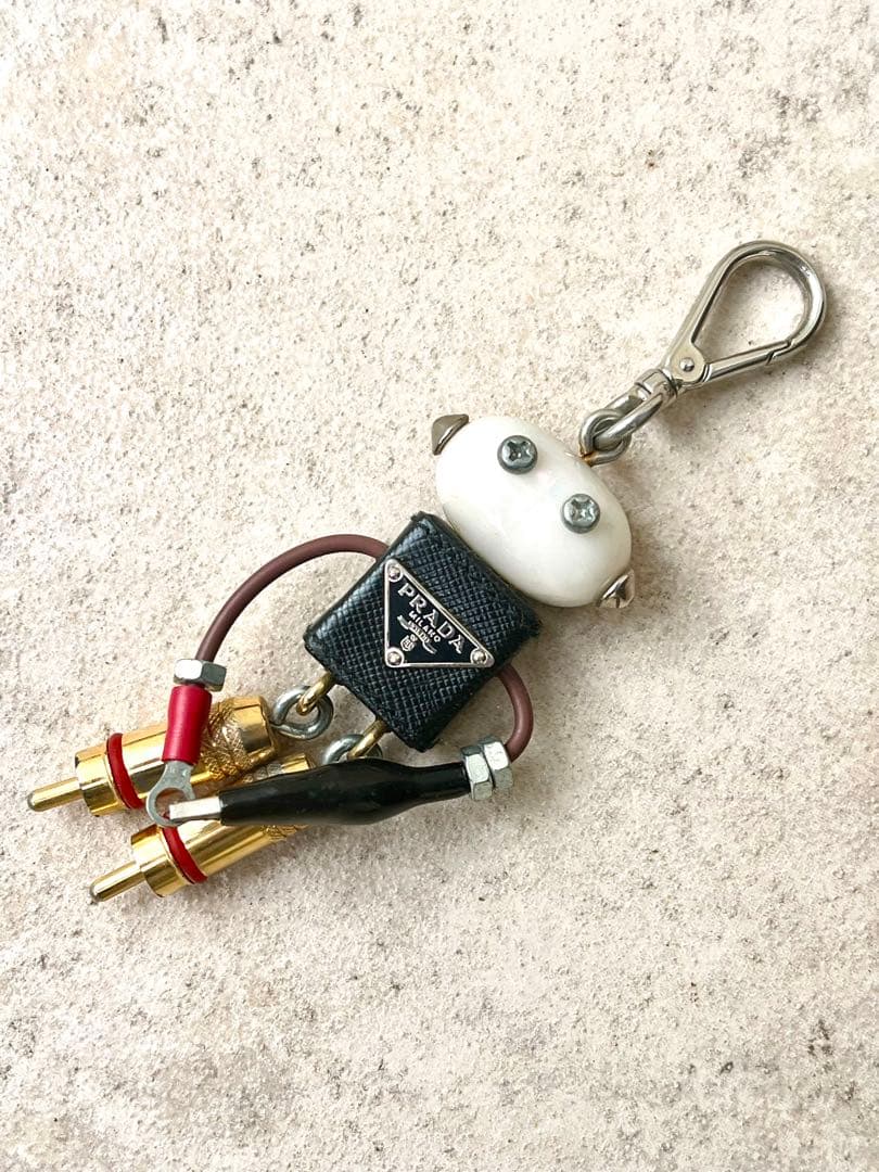 PRADA プラダ キーホルダー チャーム ロボット