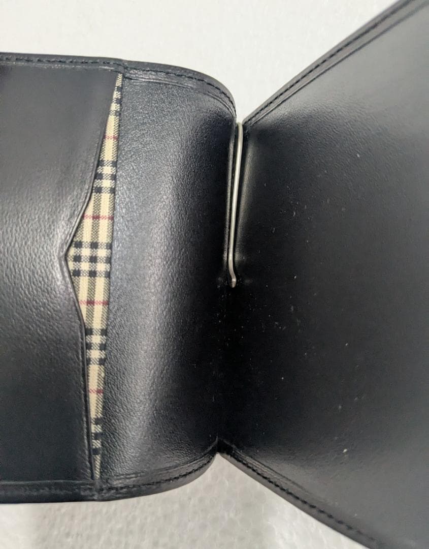 【（再）値下げしました】BURBERRY バーバリー レザー マネークリップ