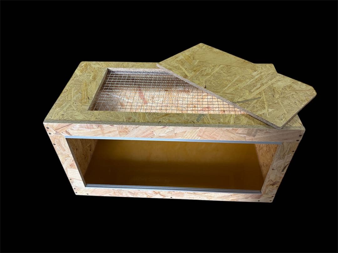 【特注】爬虫類ケージ　60×30×30 化粧板防水