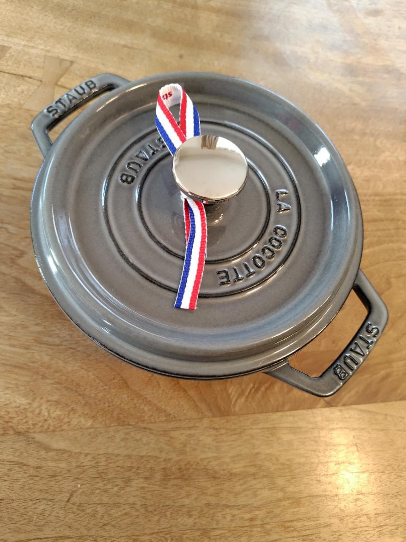 ストウブ　ピコ　ココット　ラウンド　グレー　18cm　未使用品