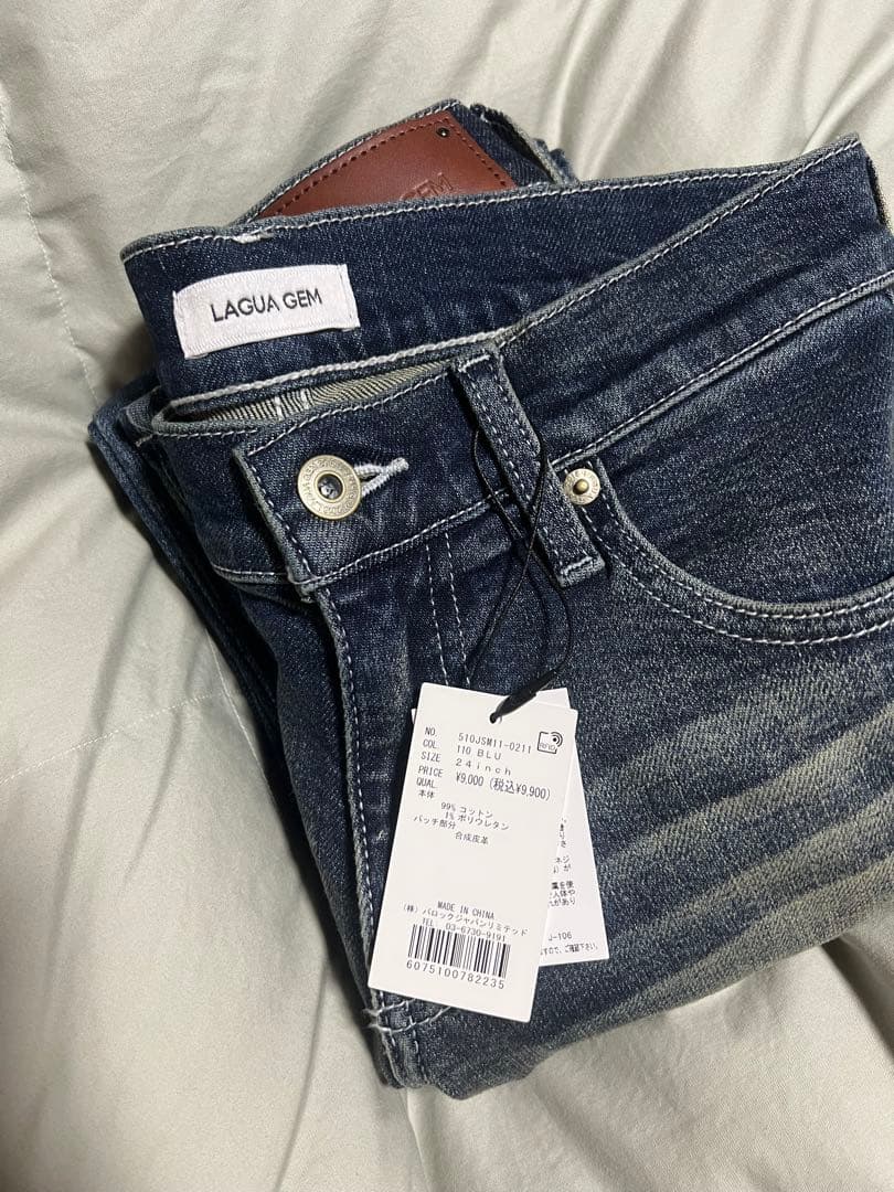 laguagem CLASSIC LOW WAIST SKINNY デニム