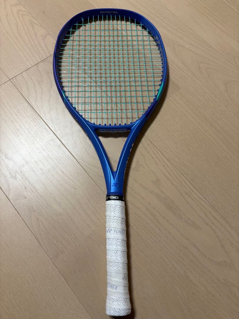 ヨネックス　イーゾーン100 YONEX EZONE100