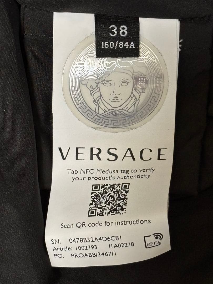 VERSACE バロッコプリント　ダウンジャケット