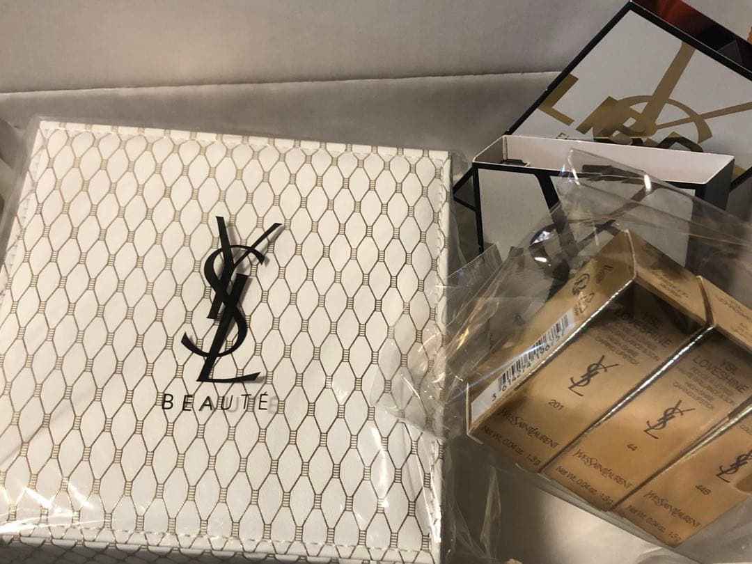 YSLラブシャインミニリップ　セット　オリジナルヴァニティ　イヴサンローラン香水