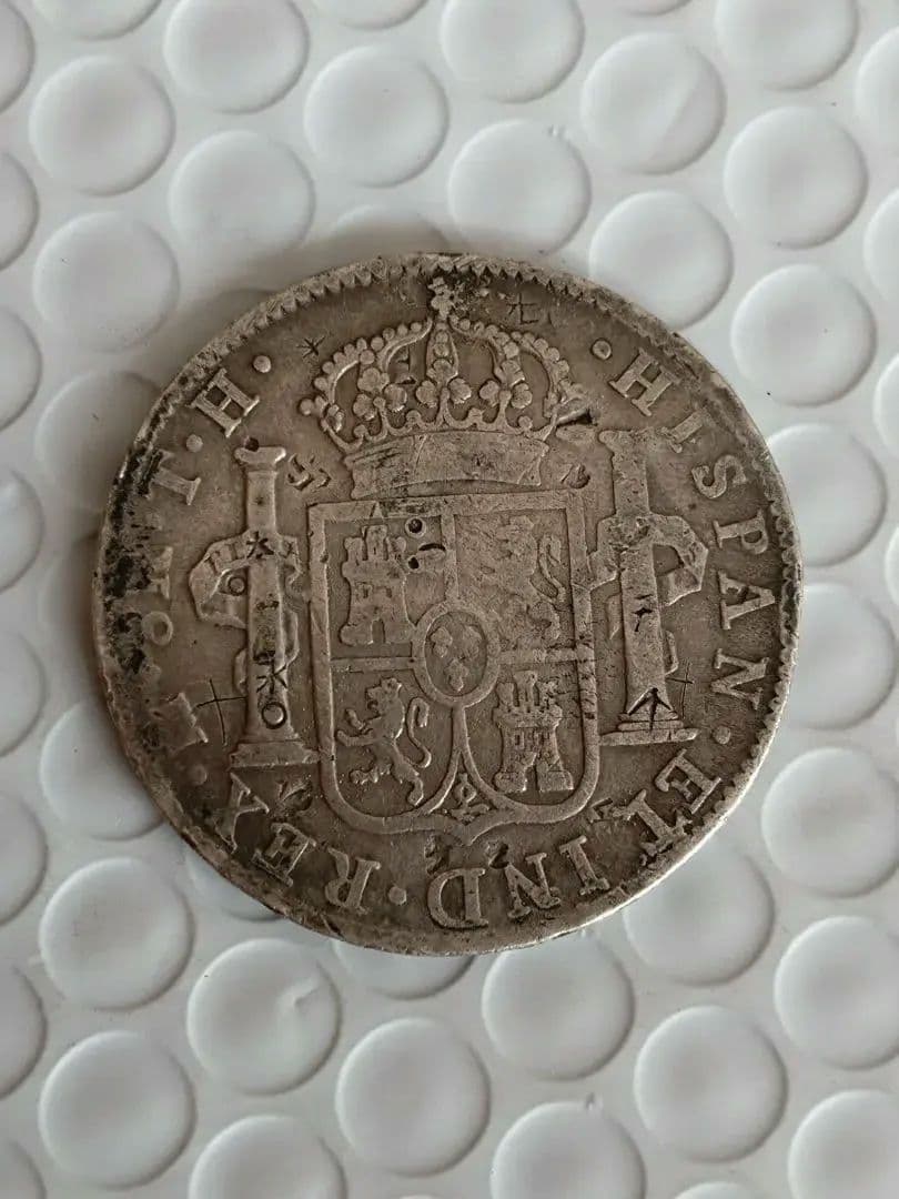カルロスIIII世８レアル銀貨1806年