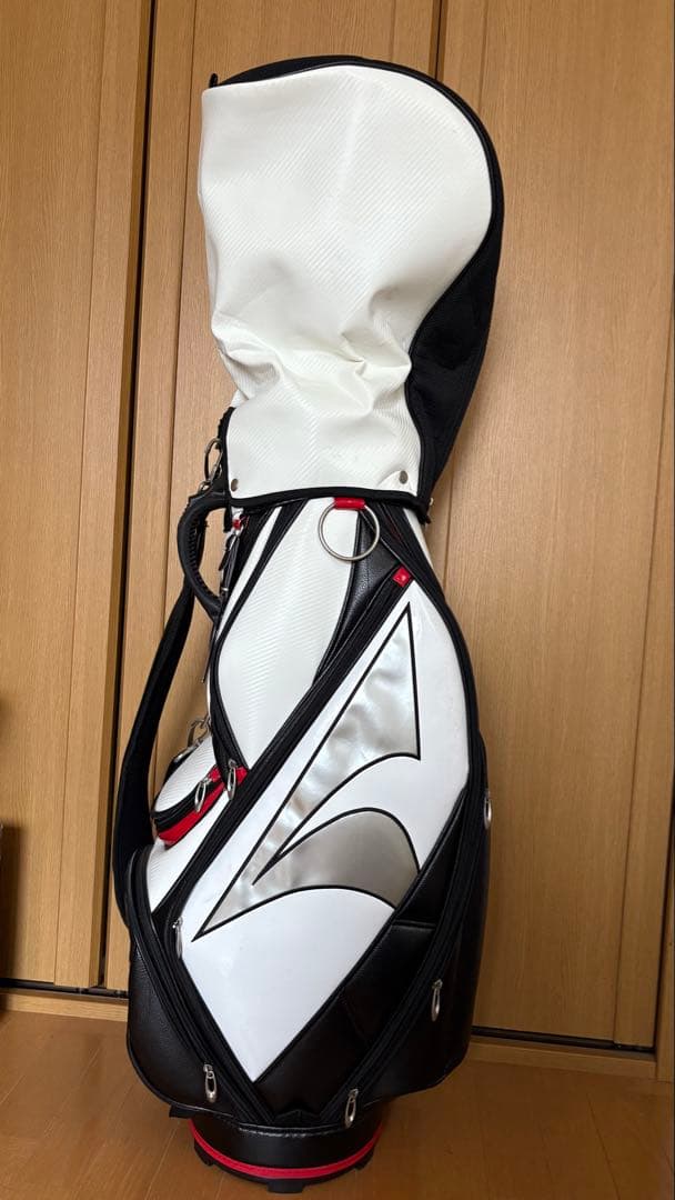 【美品】TOURSTAGE ゴルフキャディバッグ ホワイト・ブラック