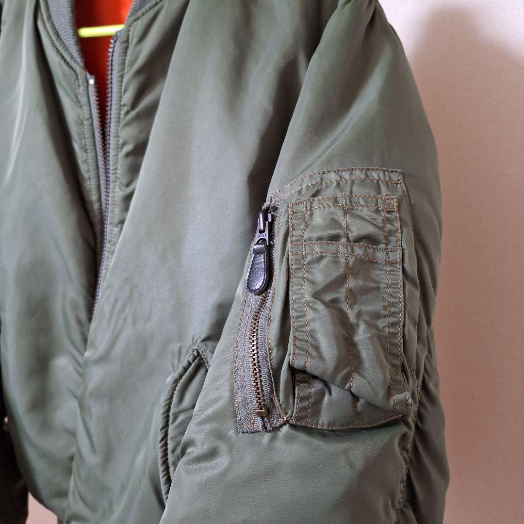 か*！様 AVIREX MA-1 ジャケット オリーブ