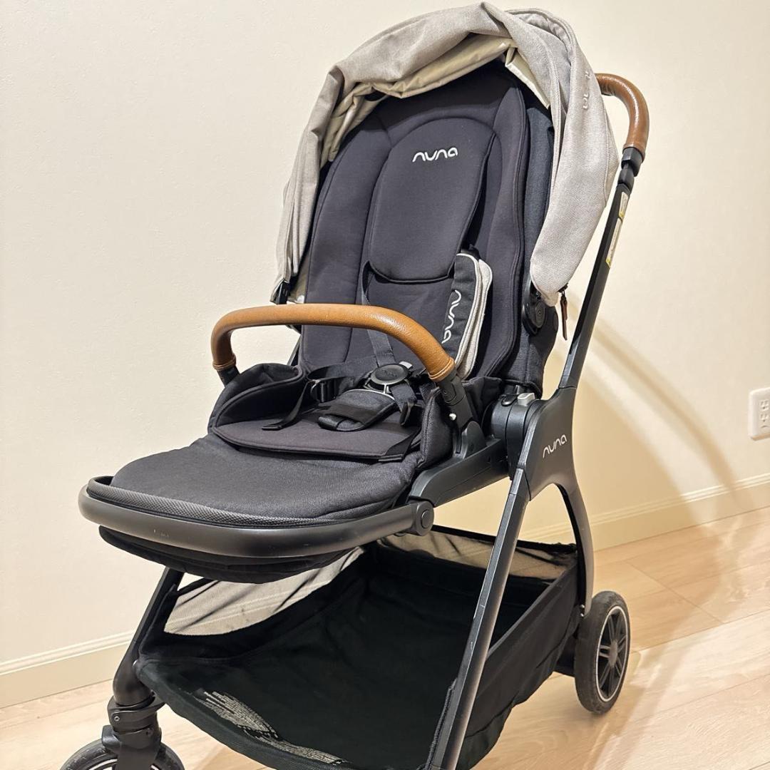 NUNA TRIV ヌナ トリヴ ベビーカー ブラックフレーム×ベージュ