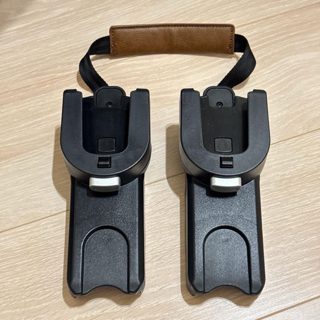 NUNA TRIV ヌナ トリヴ ベビーカー ブラックフレーム×ベージュ