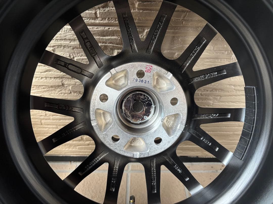 新品 ブリヂストン ブリザック VRX3スタッドレス195/65R15 91Q