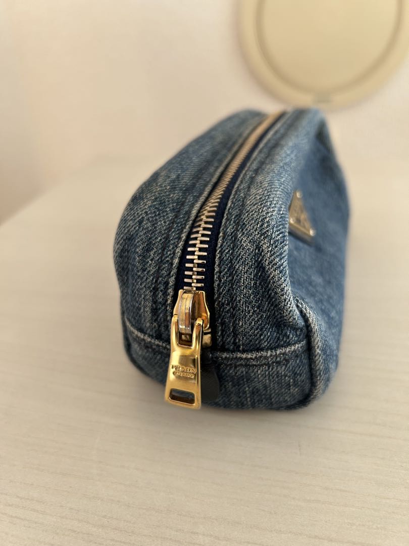 PRADA 大人気デニムポーチ 美品