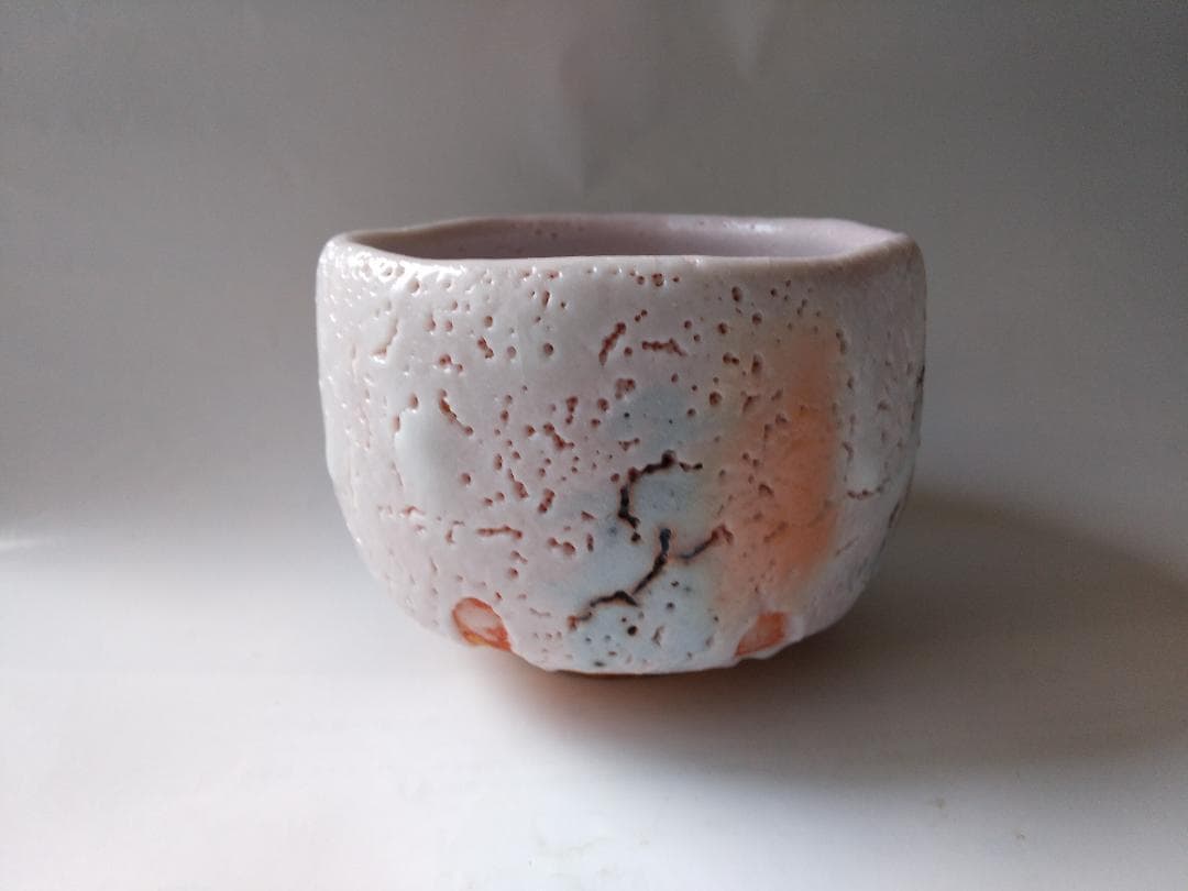 志野焼 源九郎窯 加藤健 作 志野 茶碗 茶道具 共箱 共布 栞 新品 未使用