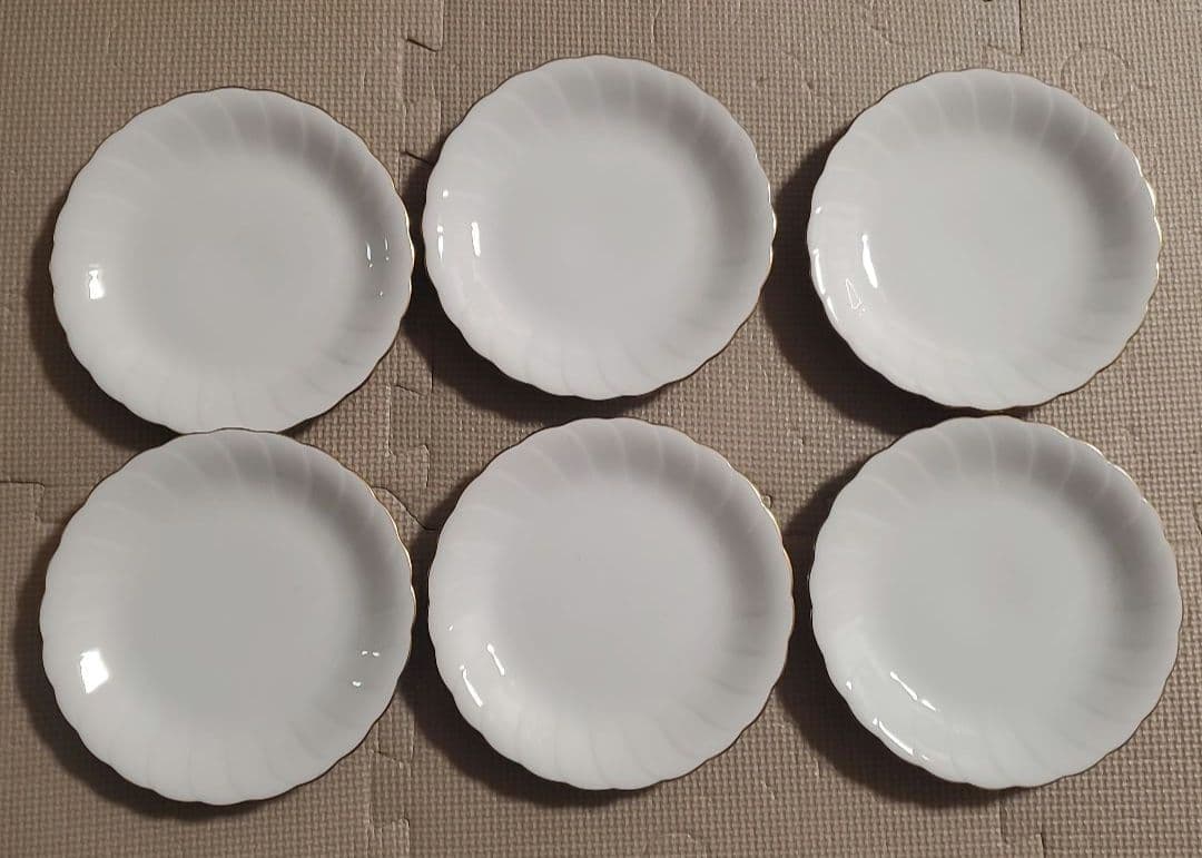 大倉陶園　皿　白磁　ゴールドライン　オークラ　OKURA　CHINA　6枚　金彩