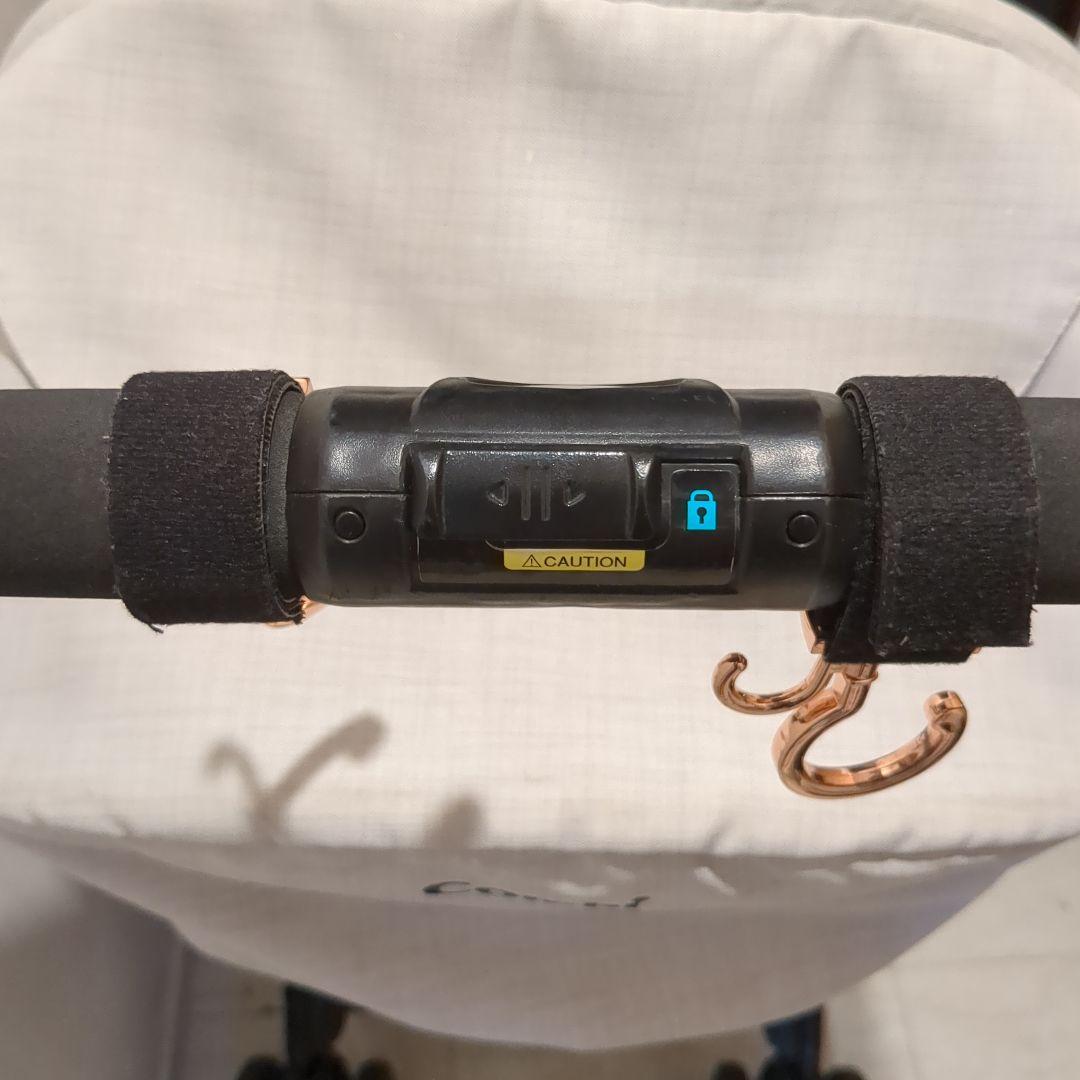 Combi ベビーカー スゴカルα　4キャス　エッグショック【レインカバー付属】