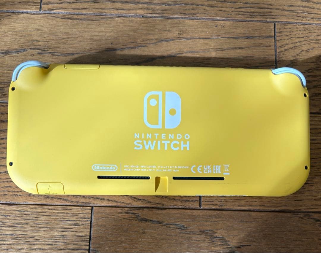 【通電〇】 Switch Lite イエロー ジャンク品