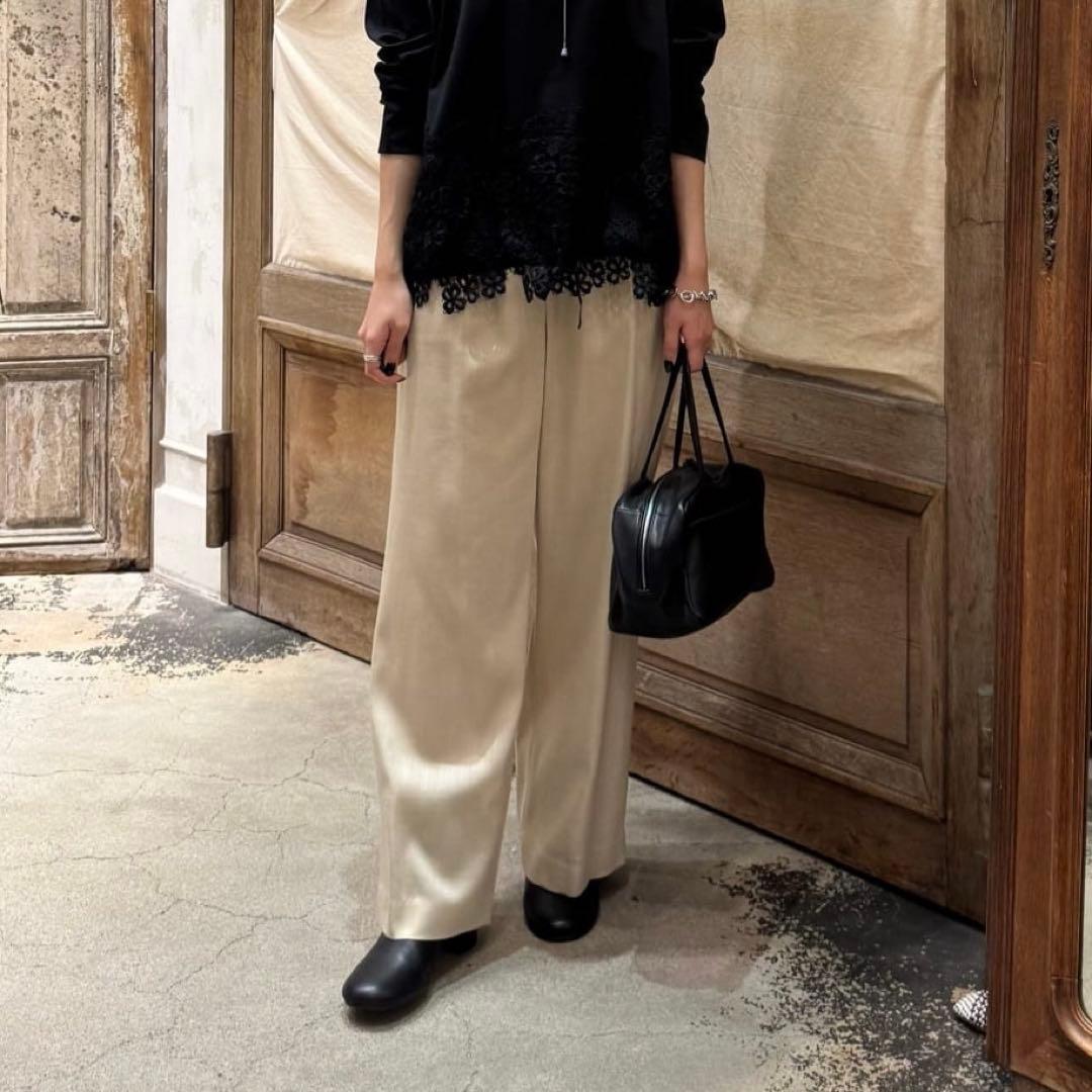 【新品未使用】大人気！BEARDSLEY/本革ボストンバッグ黒/付属の巾着付き