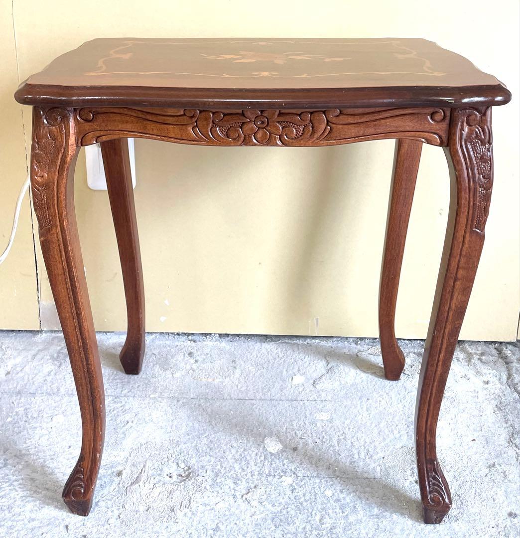 イタリア製 輸入家具 猫脚 象嵌 彫刻 サイドテーブル アンティーク A