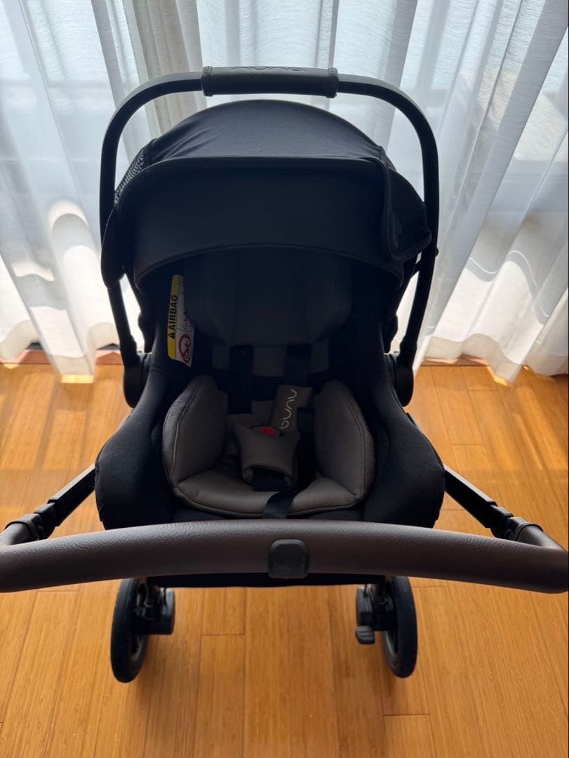 【美品】nuna triv next トリヴネクスト