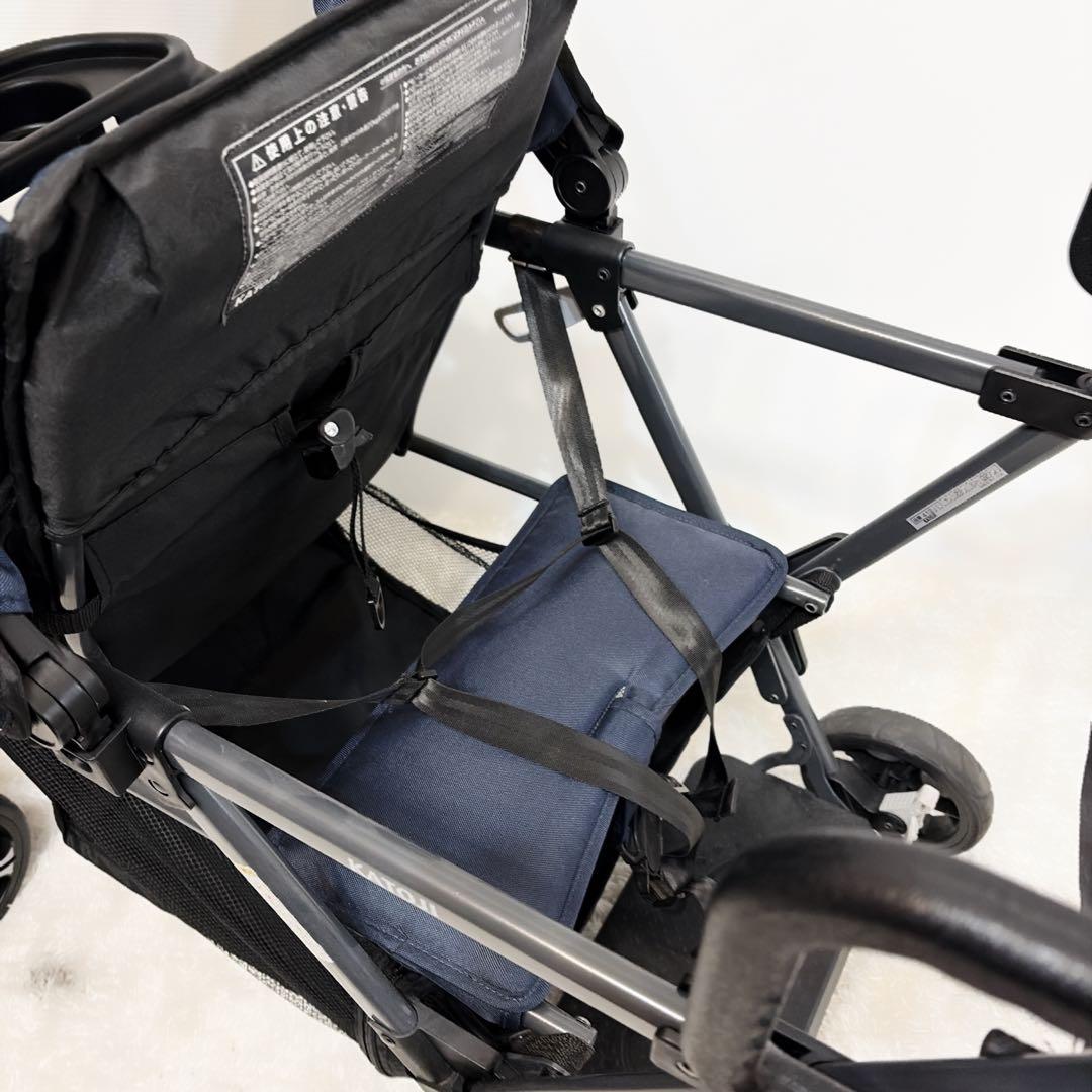 美品　カトージ　2人でゴー 縦型 スリム　2人乗りベビーカー　双子