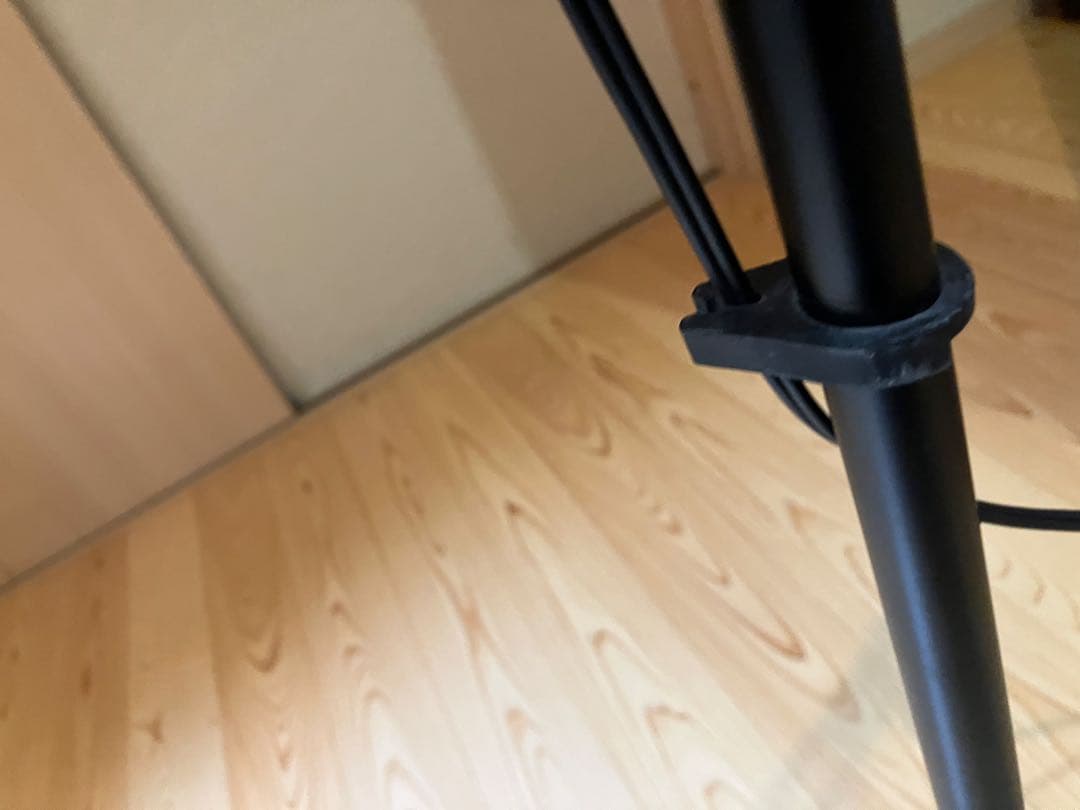 スワン電器　フロアライト　モダンデザイン　アーム　ランプ　日本製　ワーク