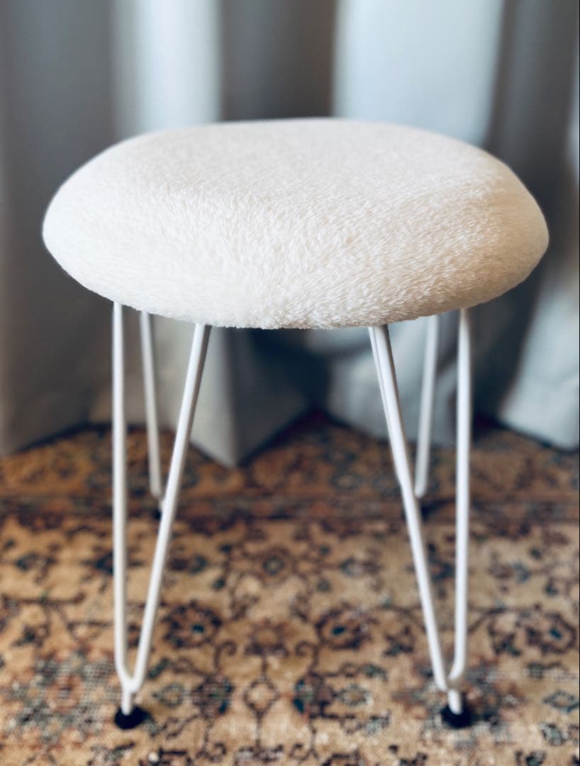 ファースツール ふわふわファー付きスツール ピュアホワイト