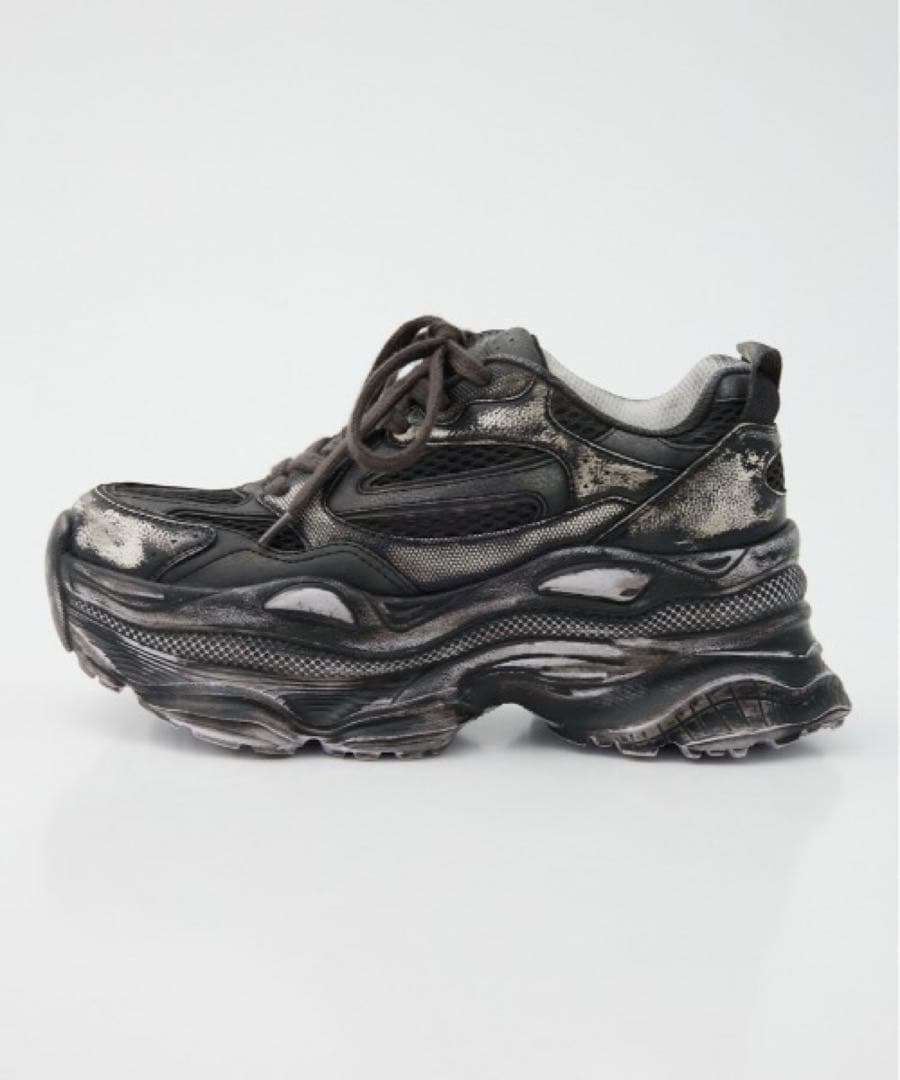 SLY 即完売　厚底スニーカー定価以下‼️半額SALE