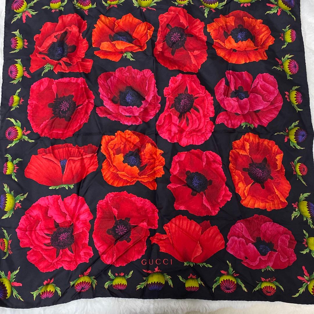 GUCCI ポピー花柄 シルクスカーフ