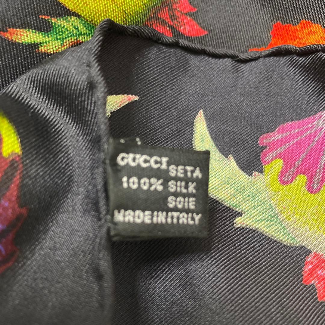 GUCCI ポピー花柄 シルクスカーフ