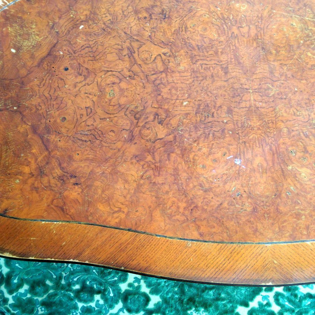 イタリア　古いテーパードレッグのローテーブル