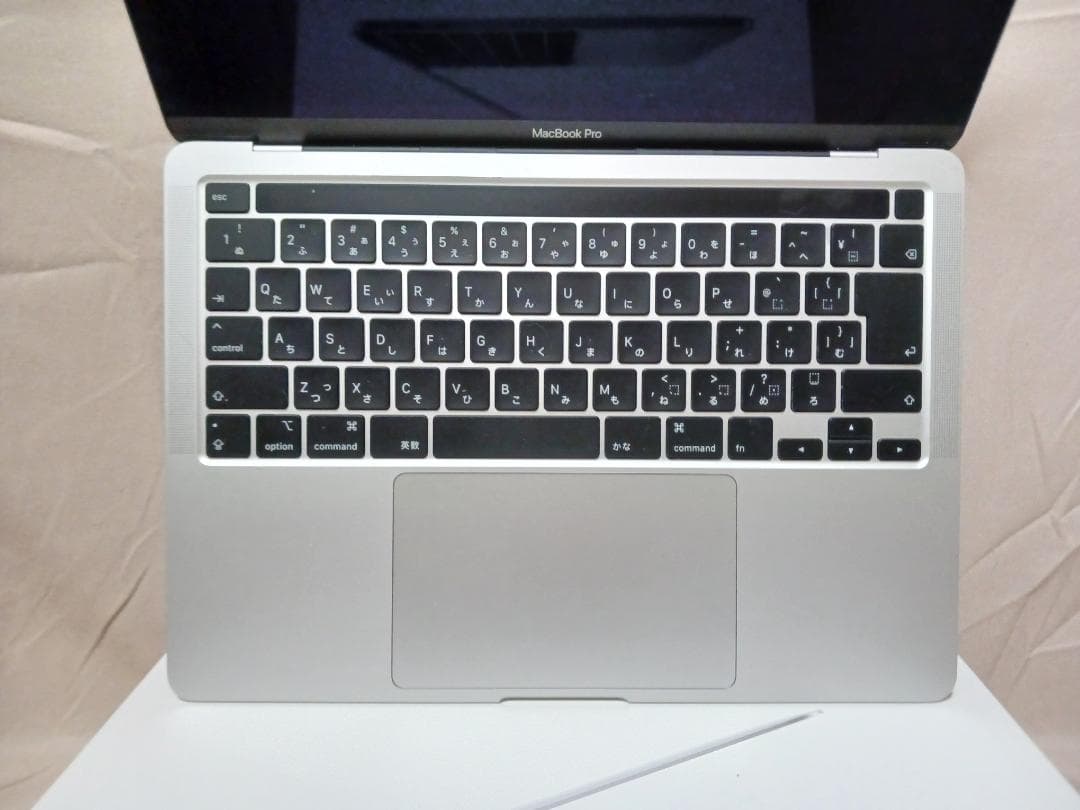 QC-2.0G/16G/512G　MacBook Pro 13インチ　A2251