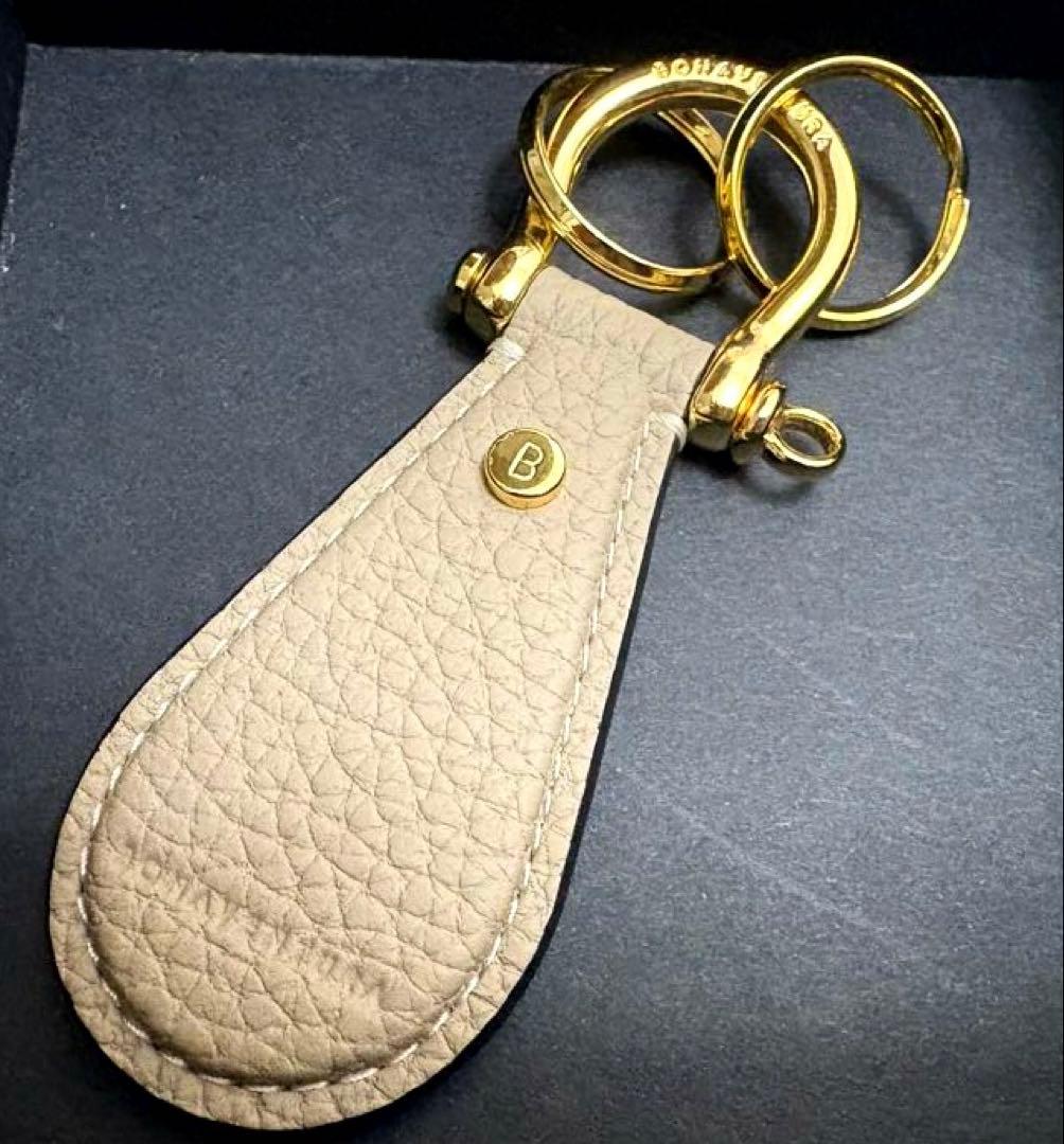 BONAVENTURA ベージュ レザー キーホルダー