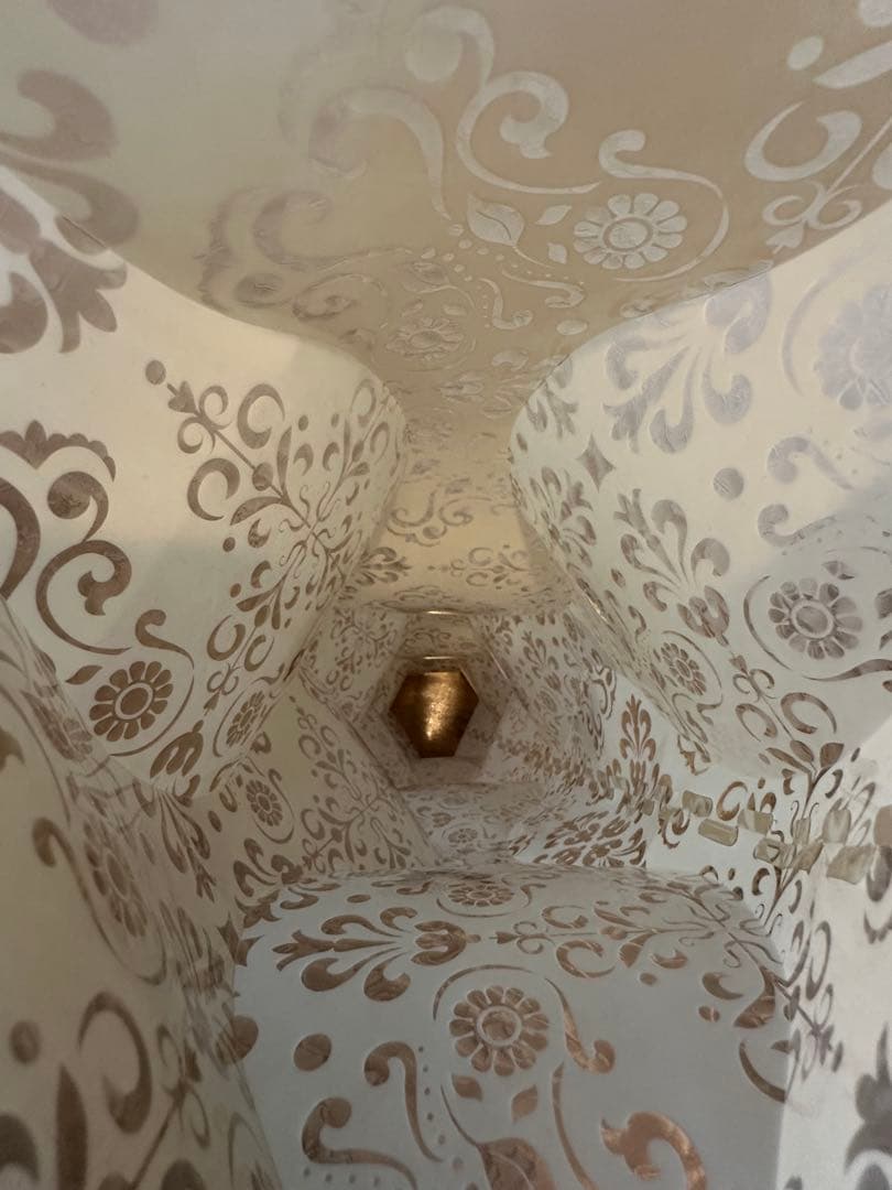 フロアスタンドライト3灯 ノーブルスパーク社 アラベスク調 高級感 お洒落