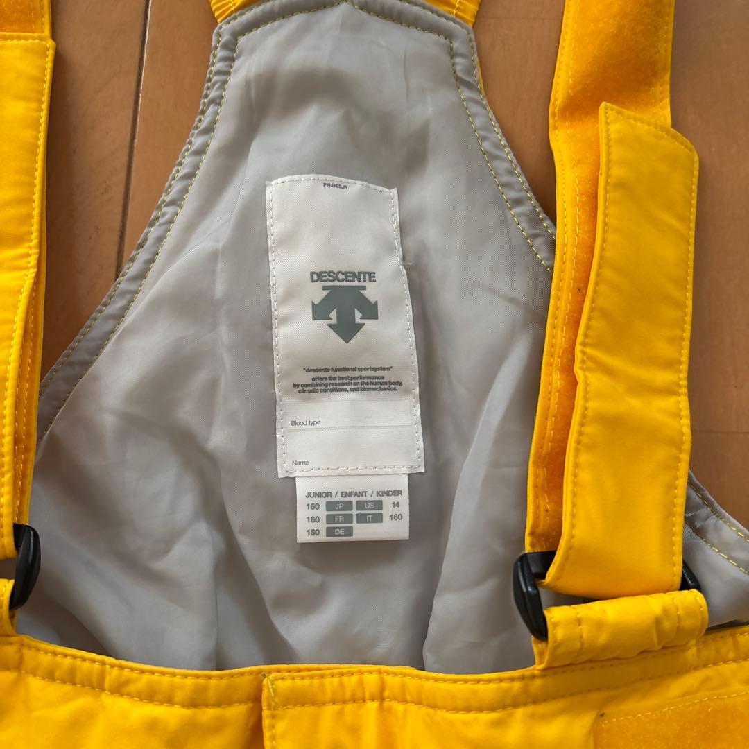 美品☆DESCENTE 子ども用スキーウェア 紺色/黄色 160