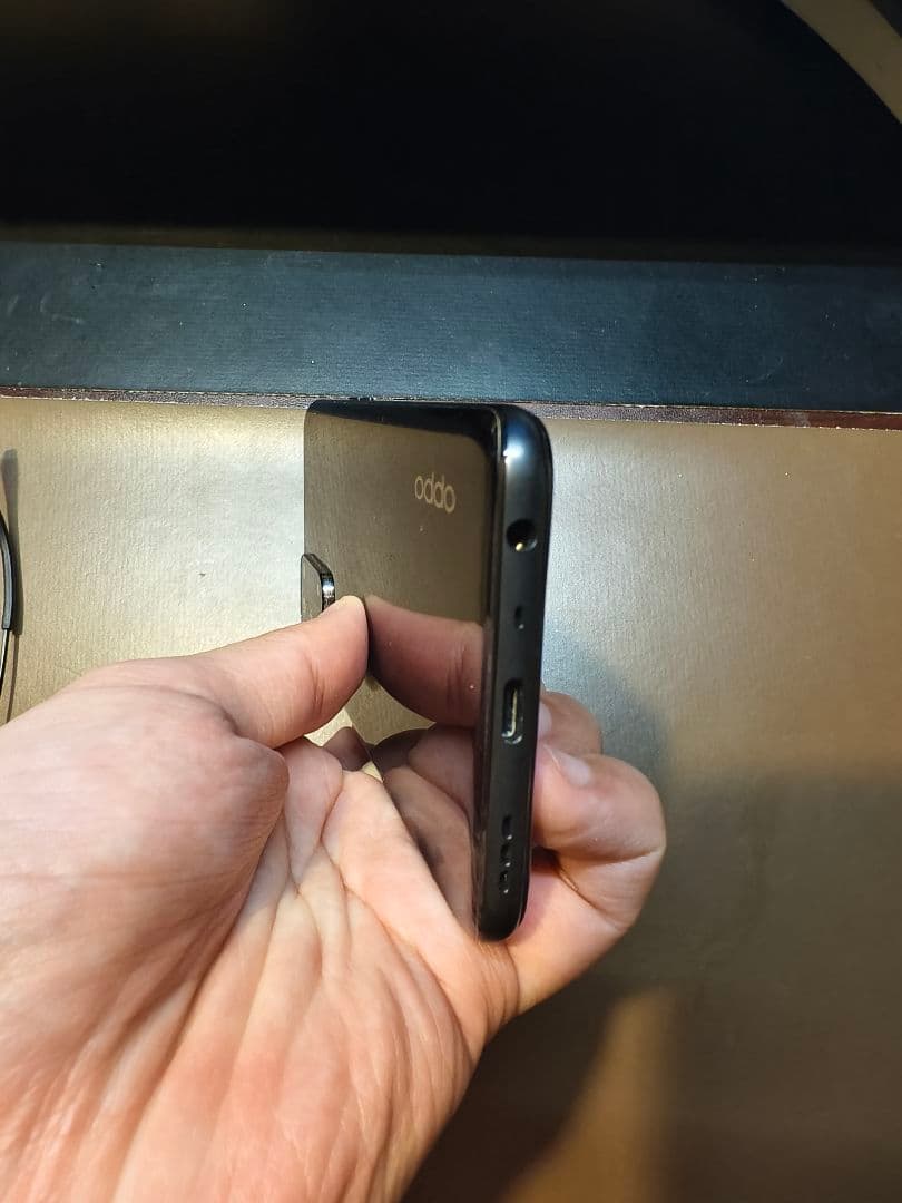 【美品】シムフリー OPPO A54 5G