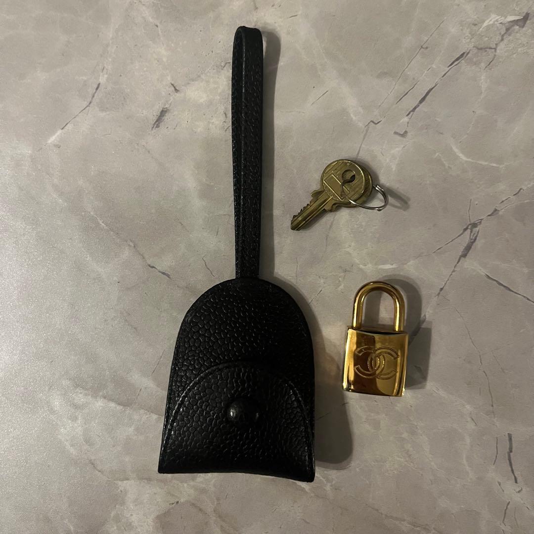 CHANEL シャネル ヴィンテージ　キャビアスキン　ボストンバッグ