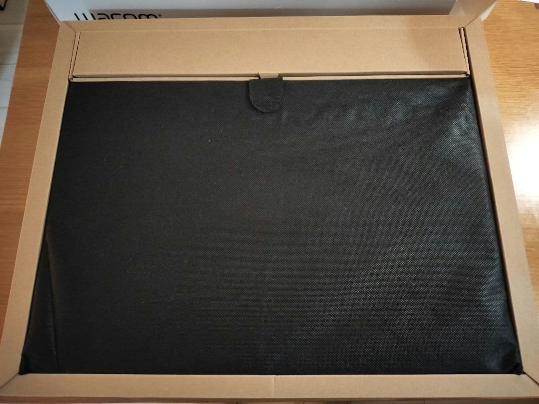 【動作確認済】Cintiq16ワコム液タブ（DTK1660K0D）