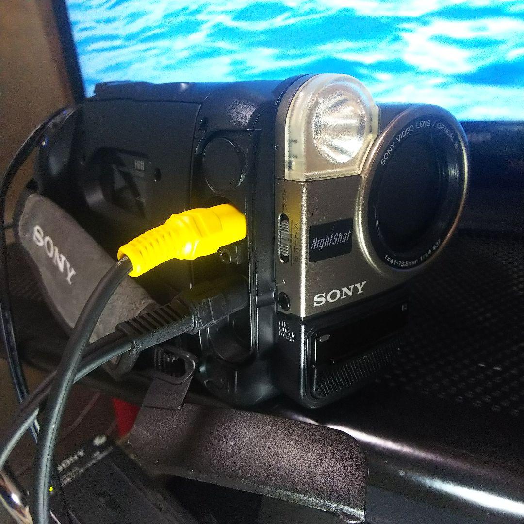 SONY videoHi8 Handycam ビデオカメラCCD-TR290