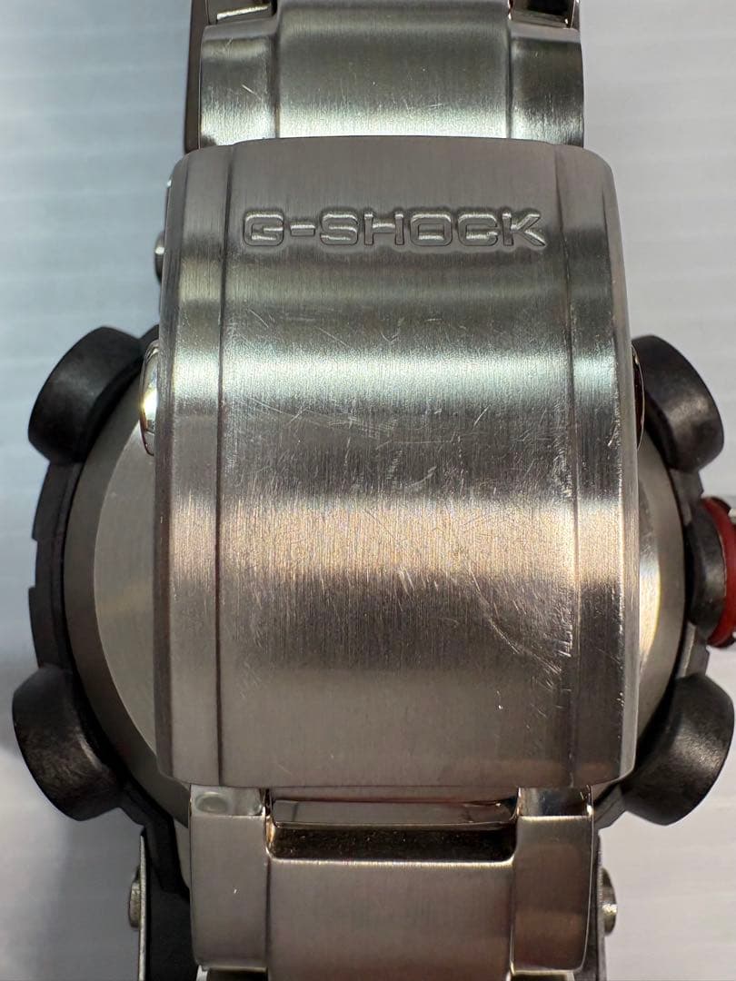 美品❗️CASIO・ G-SHOCK・GSTーB200D・ソーラー・スマホリンク