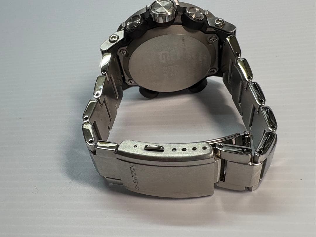 美品❗️CASIO・ G-SHOCK・GSTーB200D・ソーラー・スマホリンク