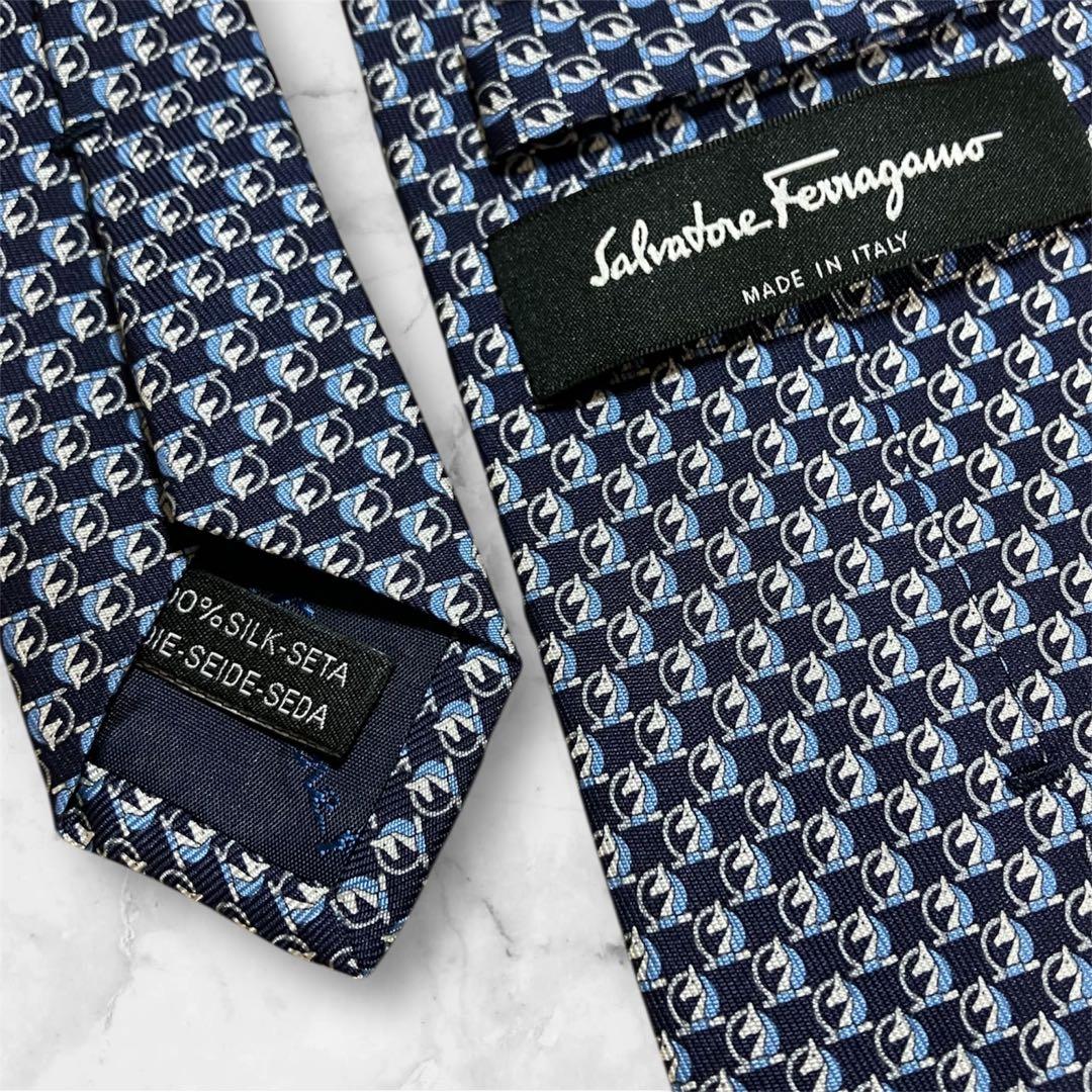 Salvatore Ferragamo ネクタイ ネイビー系 幾何学模様　新品