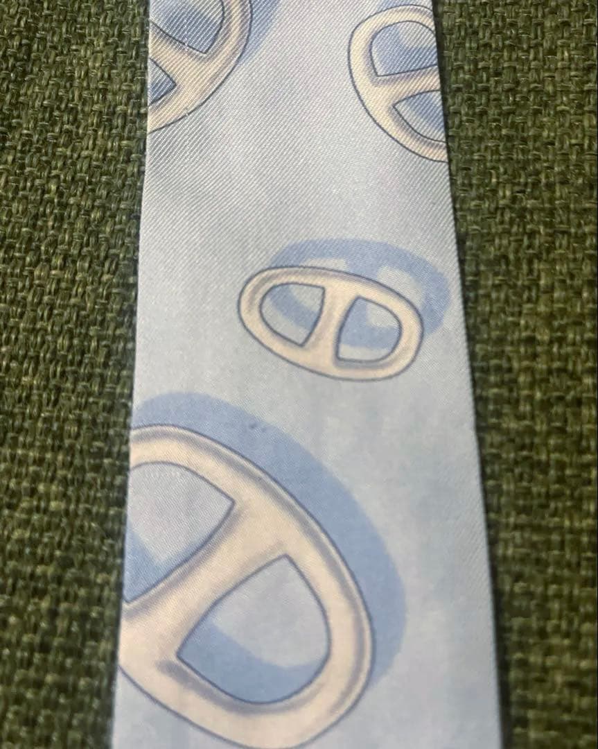 【人気柄】HERMES エルメス ツイリー シェーヌダンクル柄 水色 箱無し