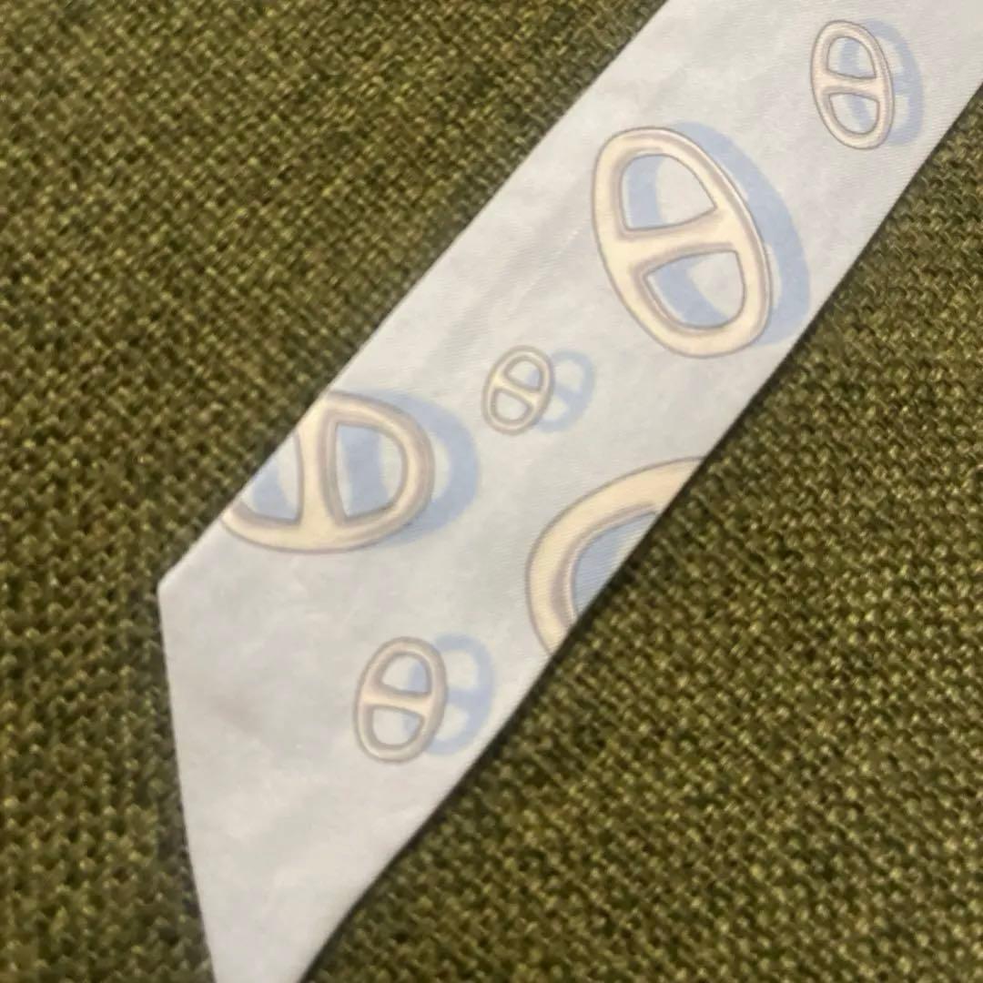 【人気柄】HERMES エルメス ツイリー シェーヌダンクル柄 水色 箱無し