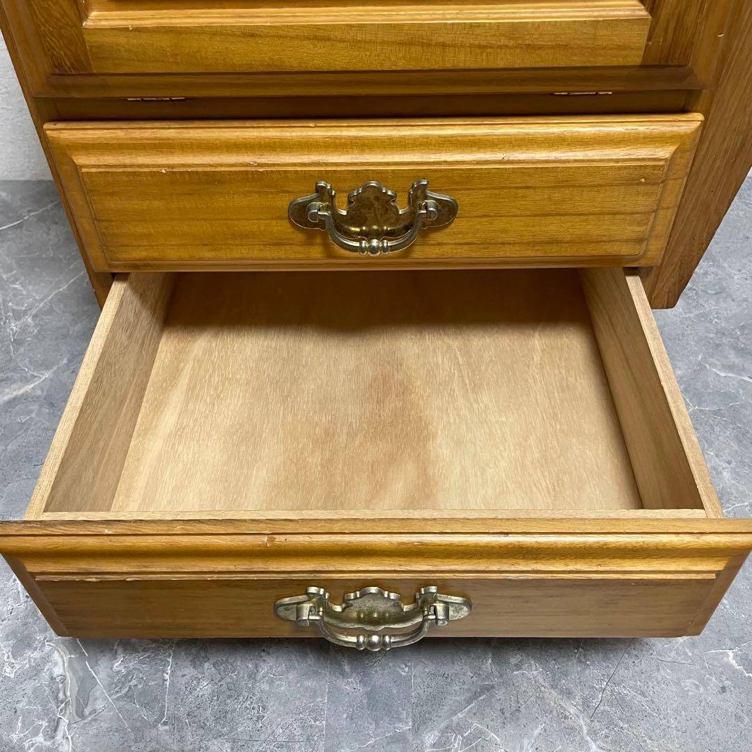 アンティーク　サイドテーブル　サイドチェスト　サイドキャビネット　飾り台