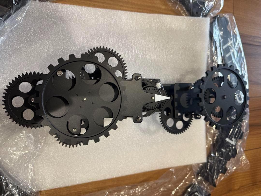 新品 壁掛け時計ムービングギア 歯車デザイン おしゃれ インテリア ビッグサイズ